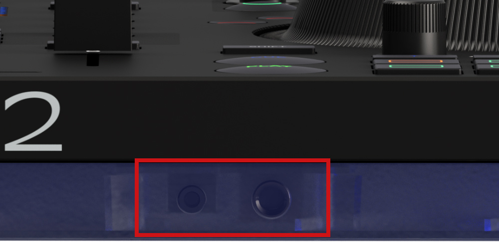 TMX2_HW-FrontPanel-HeadphonesOutputs_Callout.jpg